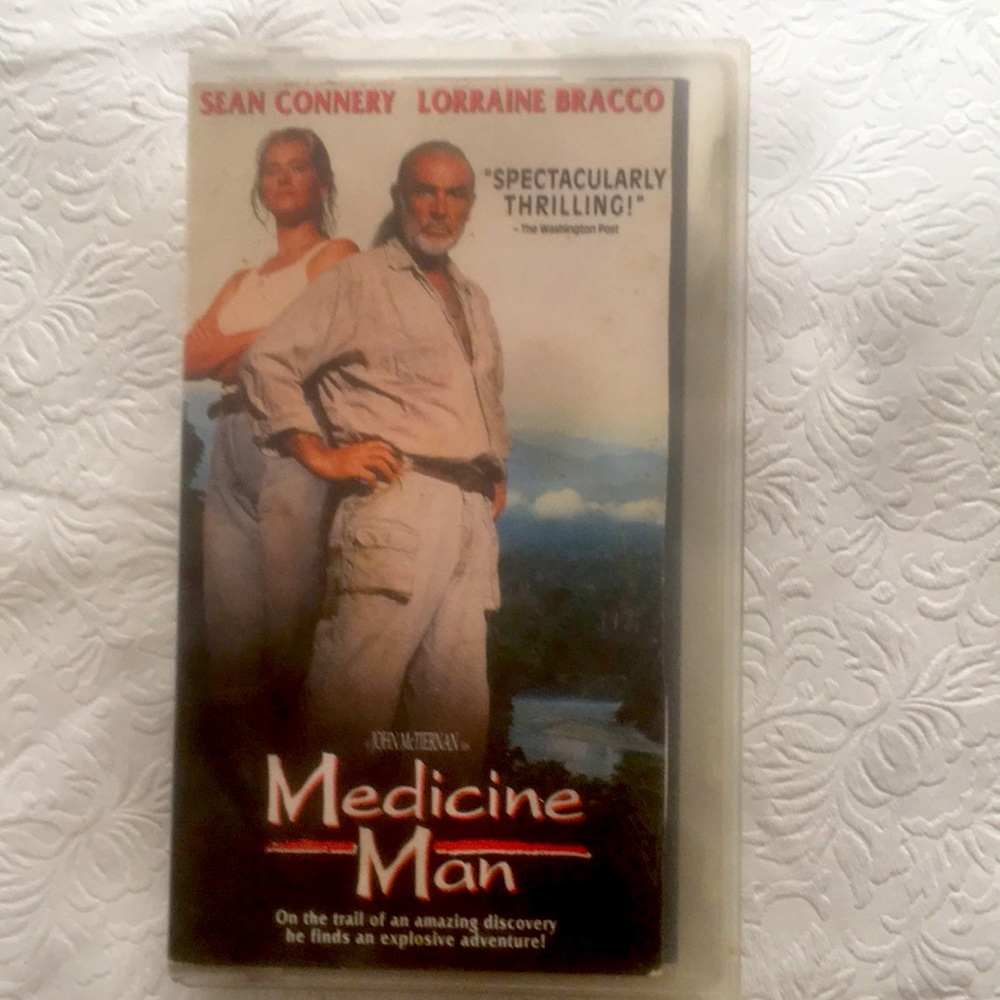 VTG. VHS#1358 Video Tape MEDICINE MAN SEAN CONNERY LORRAINE BRACCO